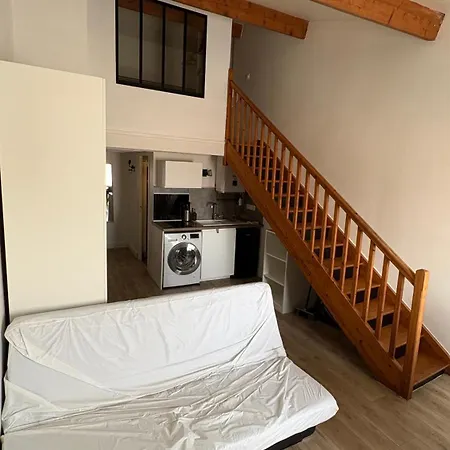 Royale - T1 Bis De 31m2 - Proche Centre * La Rochelle (Charente-Maritime)